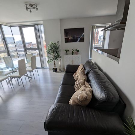 Glasgow City Centre Waterfront Apartment Esterno foto