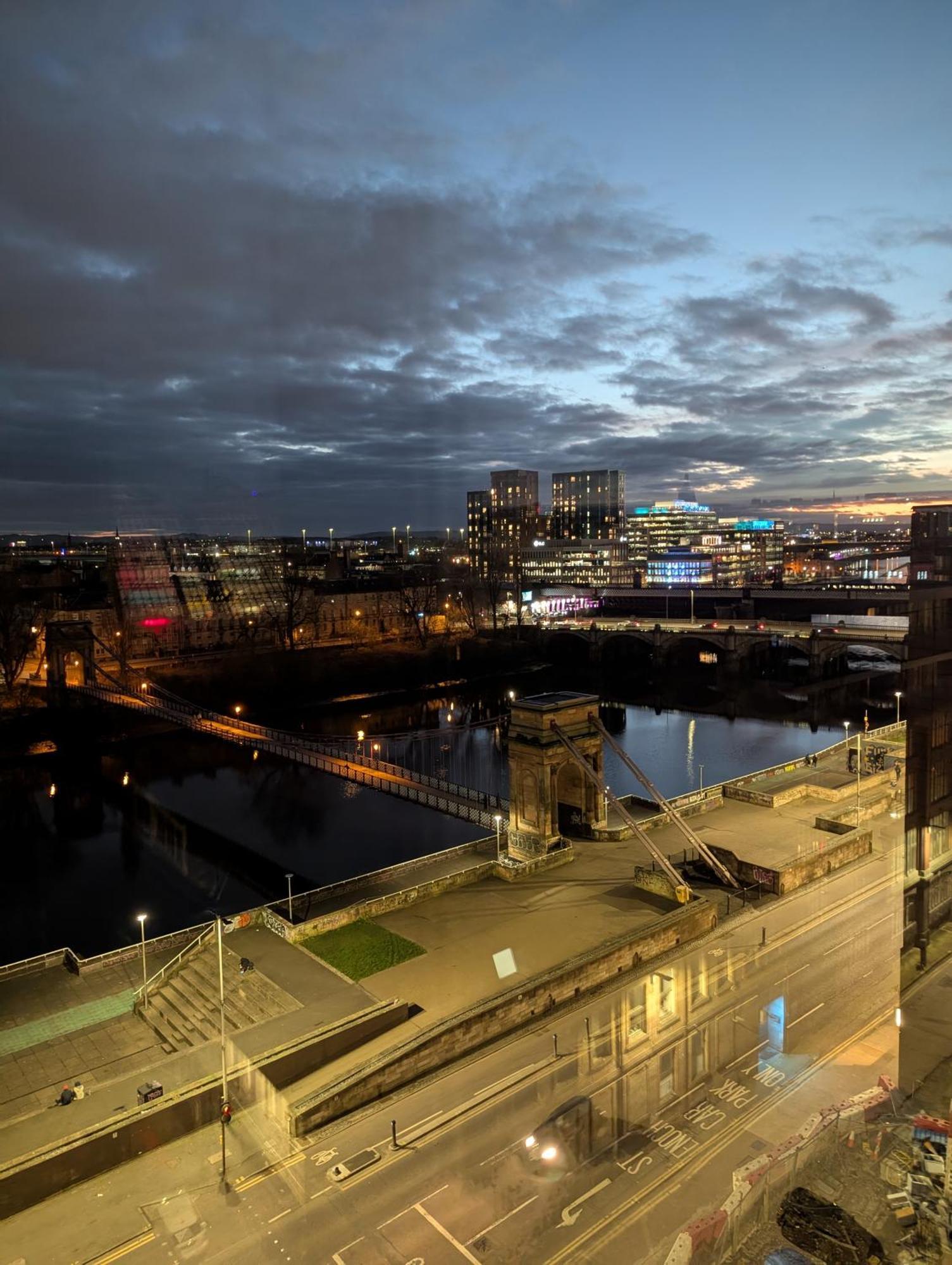 Glasgow City Centre Waterfront Apartment Esterno foto